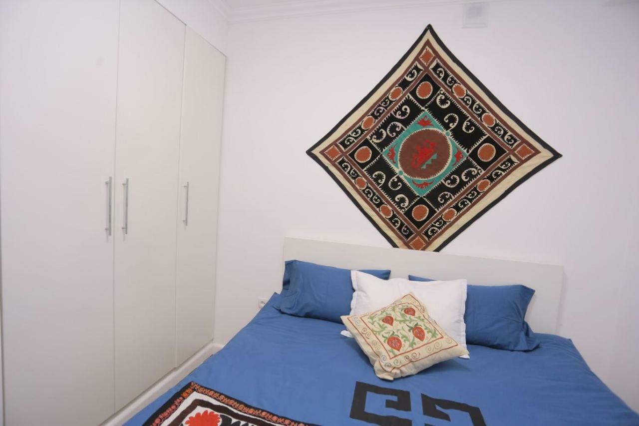 Luxury 2 Bedrooms Apartment Walking Distance From Gur-Emir Samarkand Exterior photo
